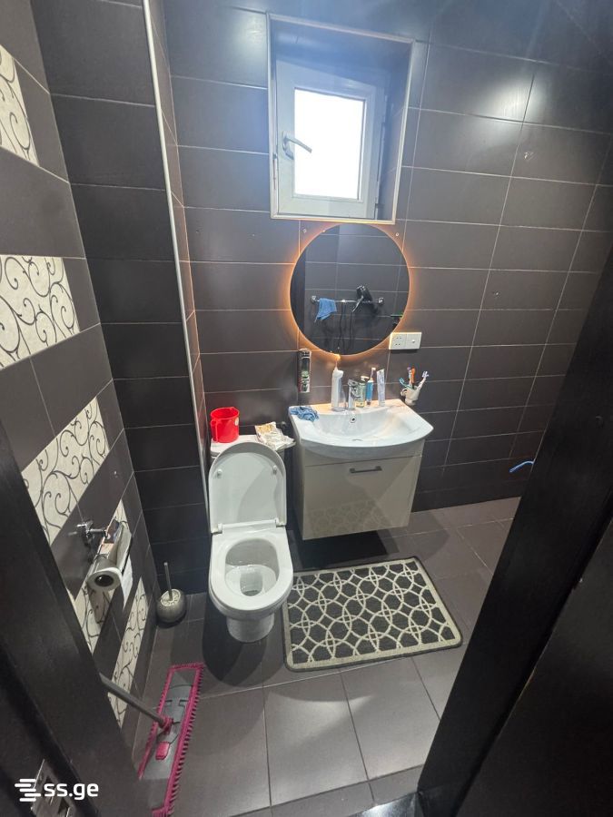 5 Room Private House For Sale view 2
