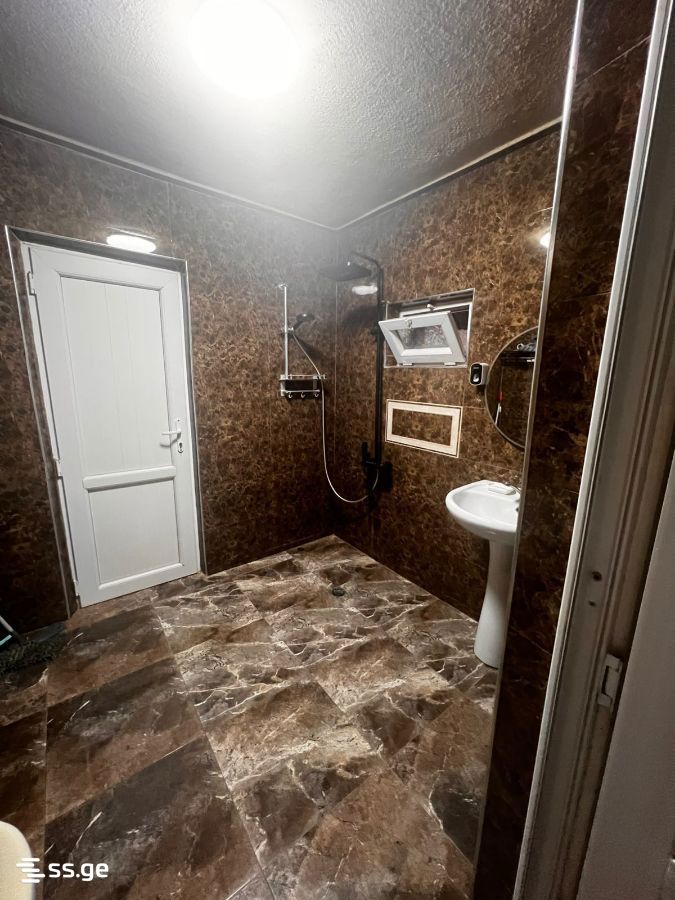 2 Room Private House For Rent. Batumi view 5