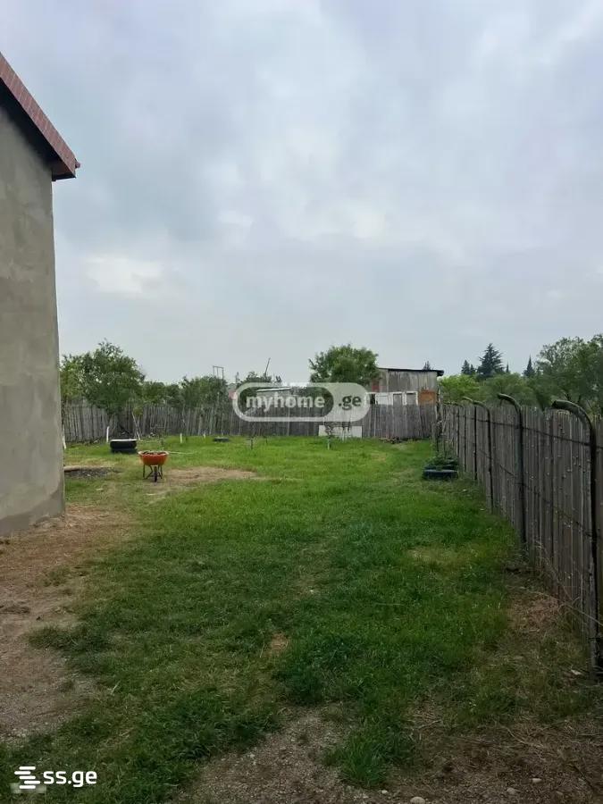 6 Room Private House For Sale view 5