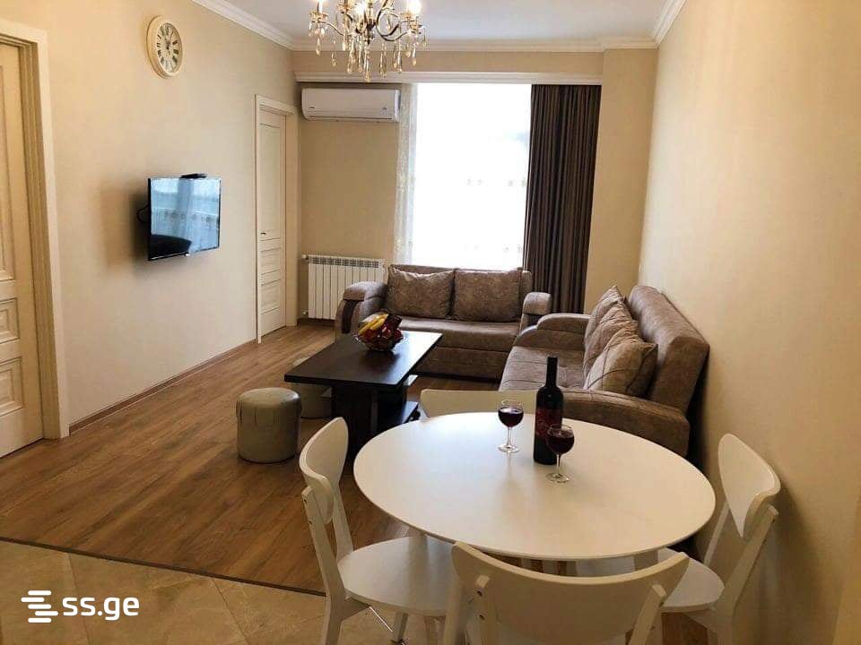 3 Room Flat Daily Rent. Batumi view 1