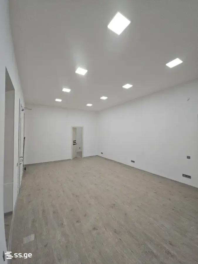 Commercial Space For Rent. Chugureti view 14