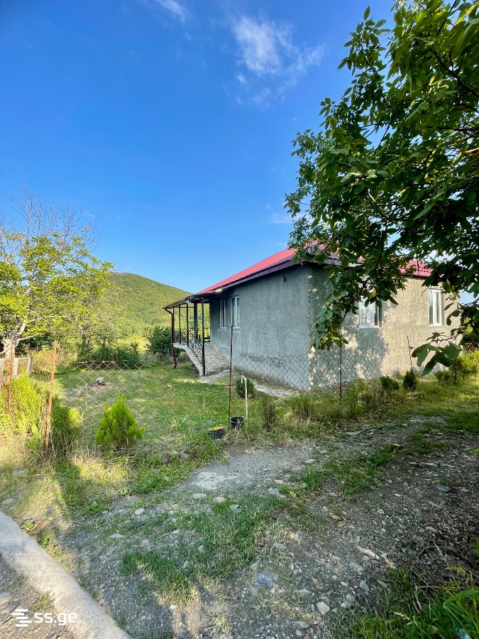 4 Room Private House For Sale view 1
