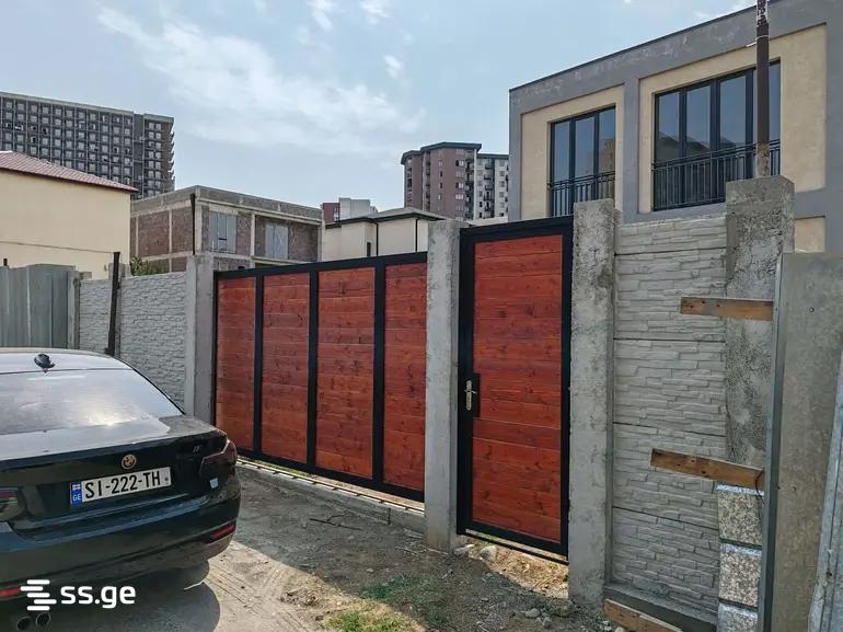 5 Room Summer Cottage For Sale view 2
