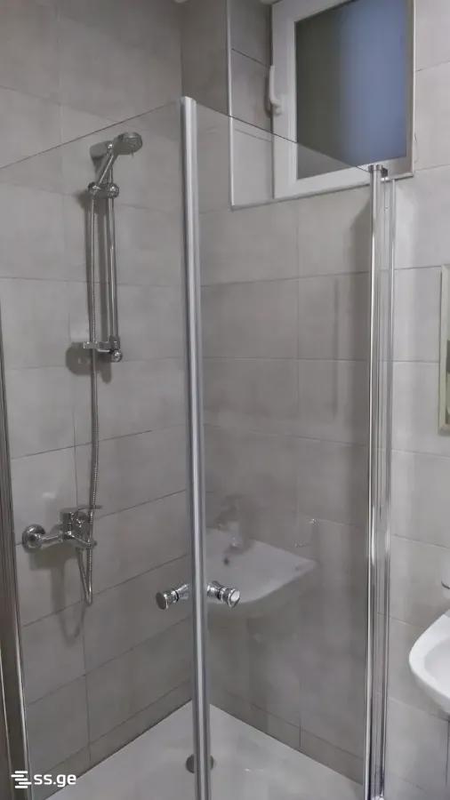 Commercial Space For Rent. Chugureti view 10