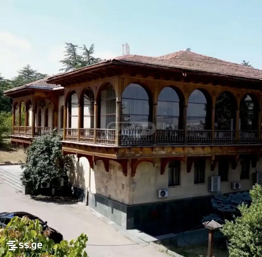 10 Room Private House For Rent. Krtsanisi view 8