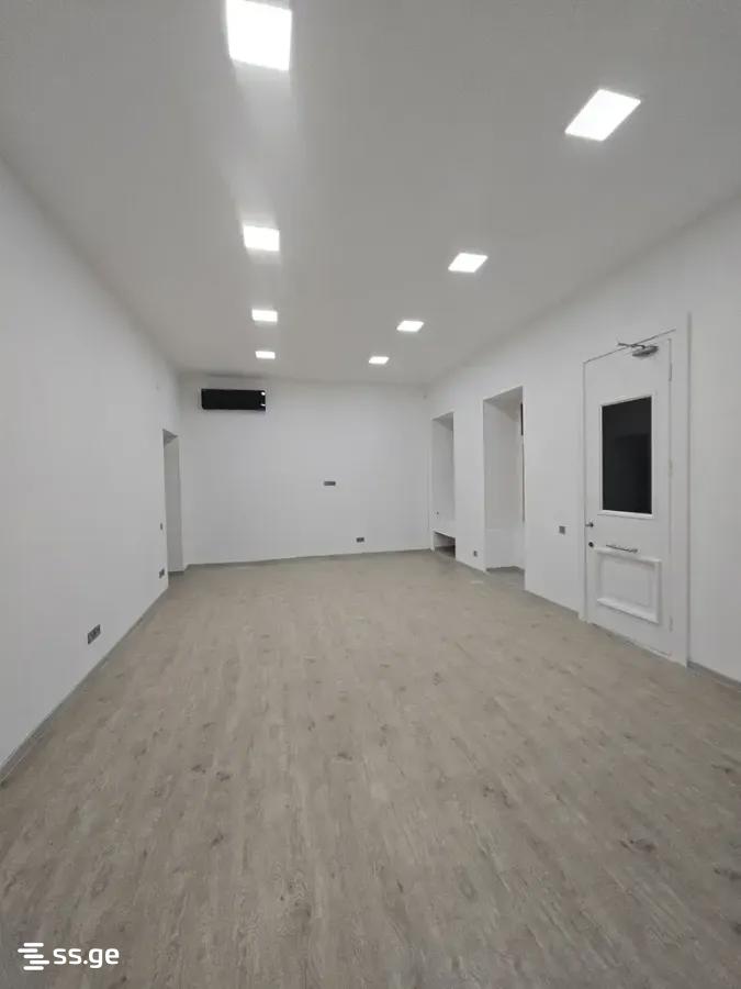 Commercial Space For Rent. Chugureti view 12