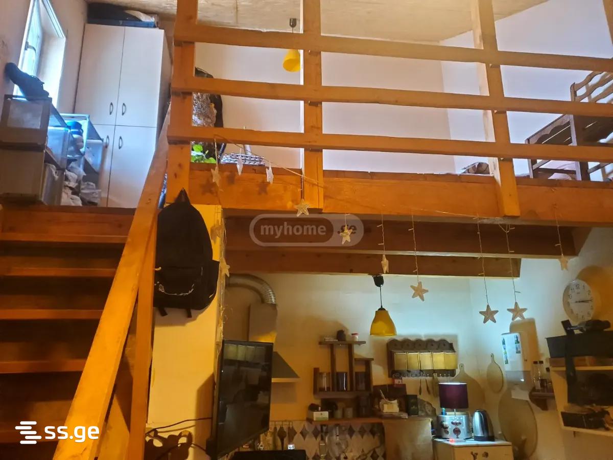 1 Room Private House For Sale view 3