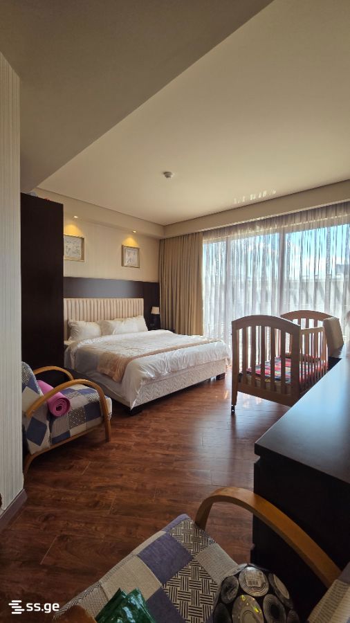 3 Room Flat For Sale view 1