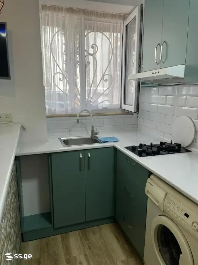 1 Room Private House For Rent. Batumi view 3