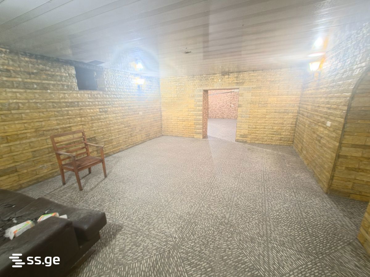 Commercial Space For Rent. Zugdidi view 4