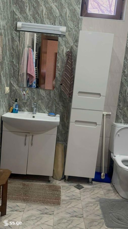 7 Room Private House For Sale view 6