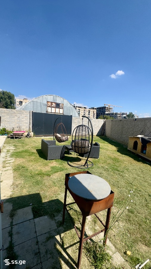 6 Room Private House For Sale view 12