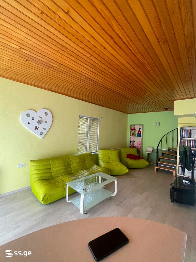 4 Room Private House For Sale view 10