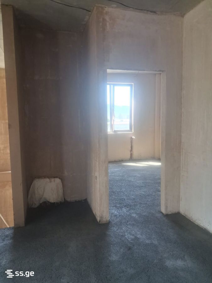 8 Room Private House For Sale view 10