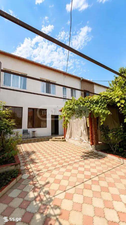 3 Room Private House For Sale view 6