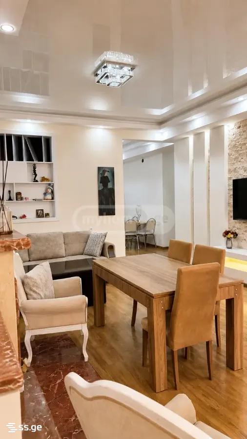 3 Room Private House For Sale view 2