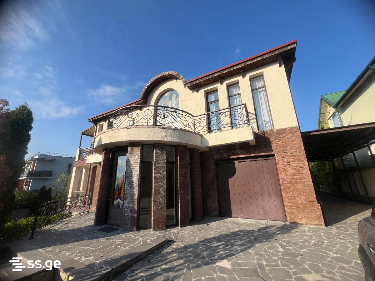 8 Room Private House For Rent. Saguramo view 1