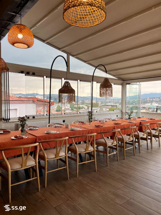 Commercial Space For Sale. Sololaki view 2