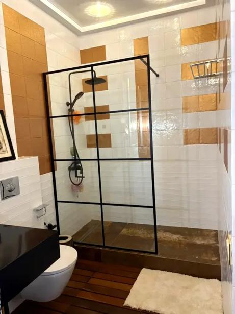 https://static.ss.ge/20260921/18_2cc82b86-47ec-4a12-a403-edbe1b3d266a_Thumb.jpg