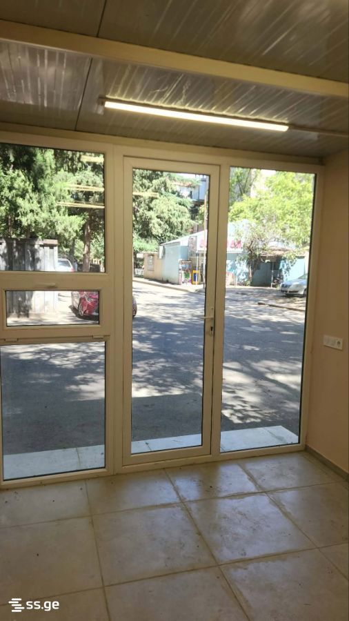 Commercial Space For Sale. Digomi view 1