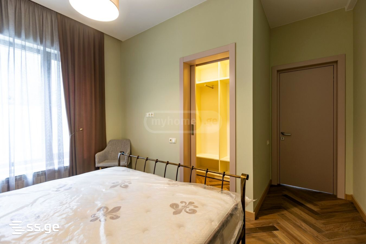 6 Room Summer Cottage For Rent. Tskneti view 2