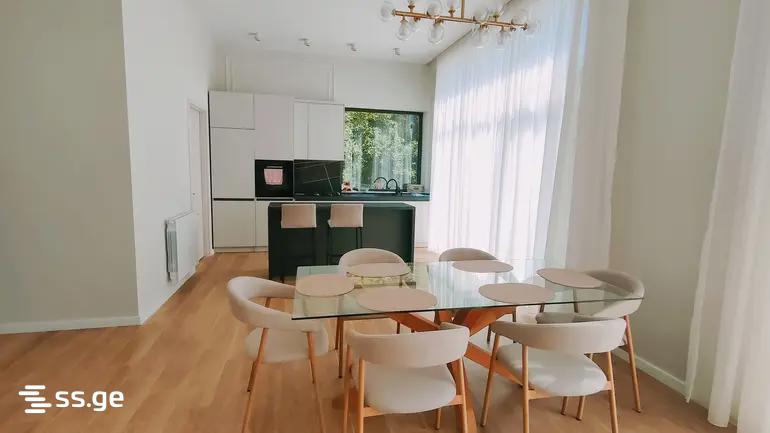 6 Room Private House For Rent. Tabakhmela view 1