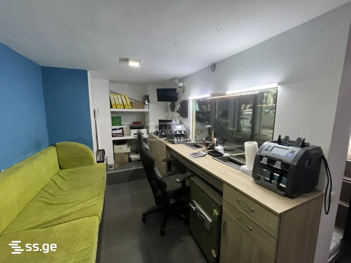 Commercial Space For Sale. Chugureti view 9