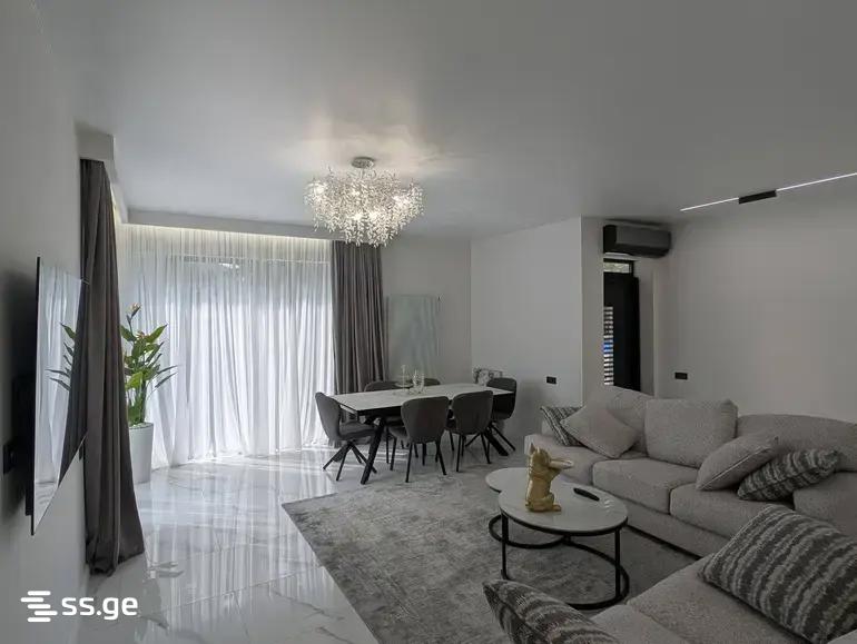 6 Room Summer Cottage For Sale view 2