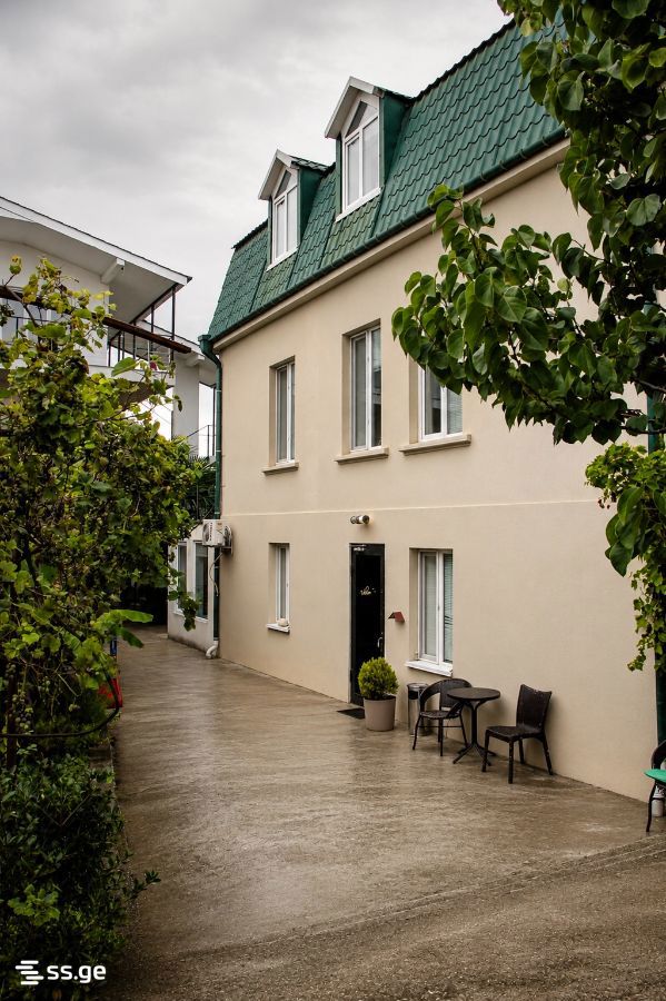 12 Room Hotel For Sale view 1