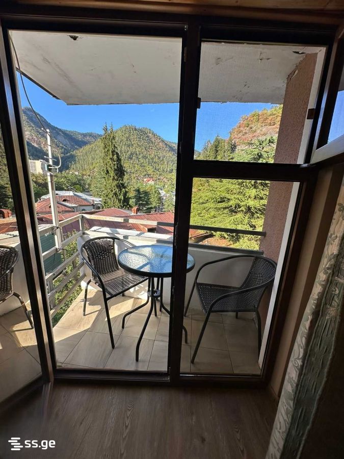 8 Room Hotel For Sale view 4