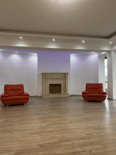 https://static.ss.ge/20260923/4_ac6262b6-7e32-499a-a718-1509e99c99fe_Thumb.jpg