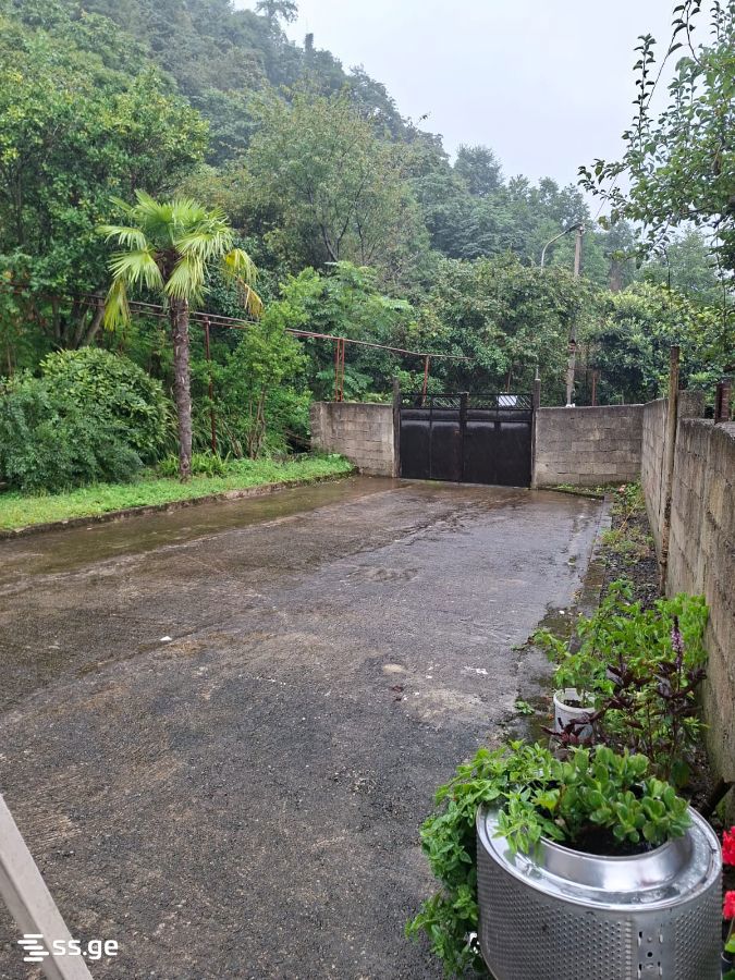 5 Room Private House For Sale view 4