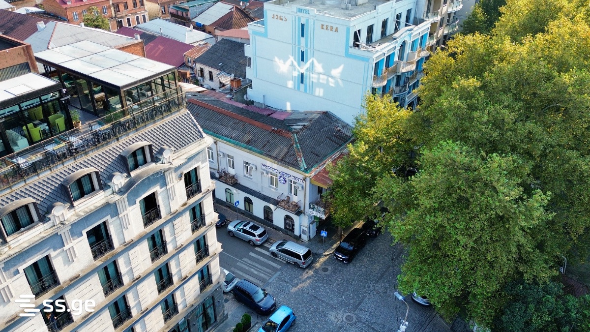 13 Room Hotel For Sale view 1