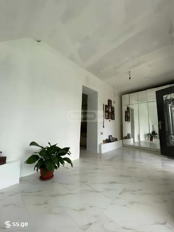 6 Room Summer Cottage For Sale view 2