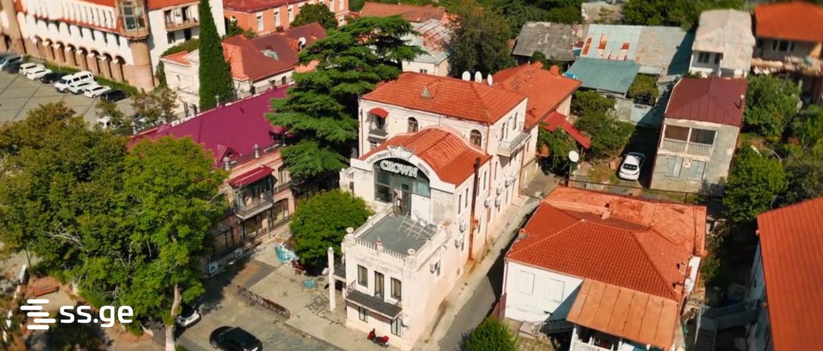 Hotel For Sale. Signagi view 14