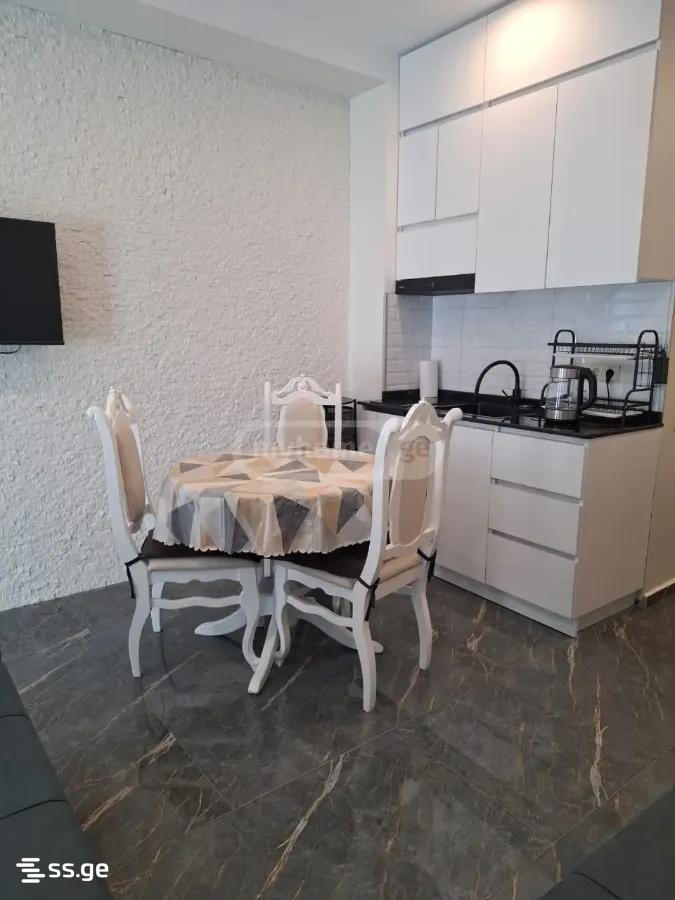 1 Room Flat For Sale view 2