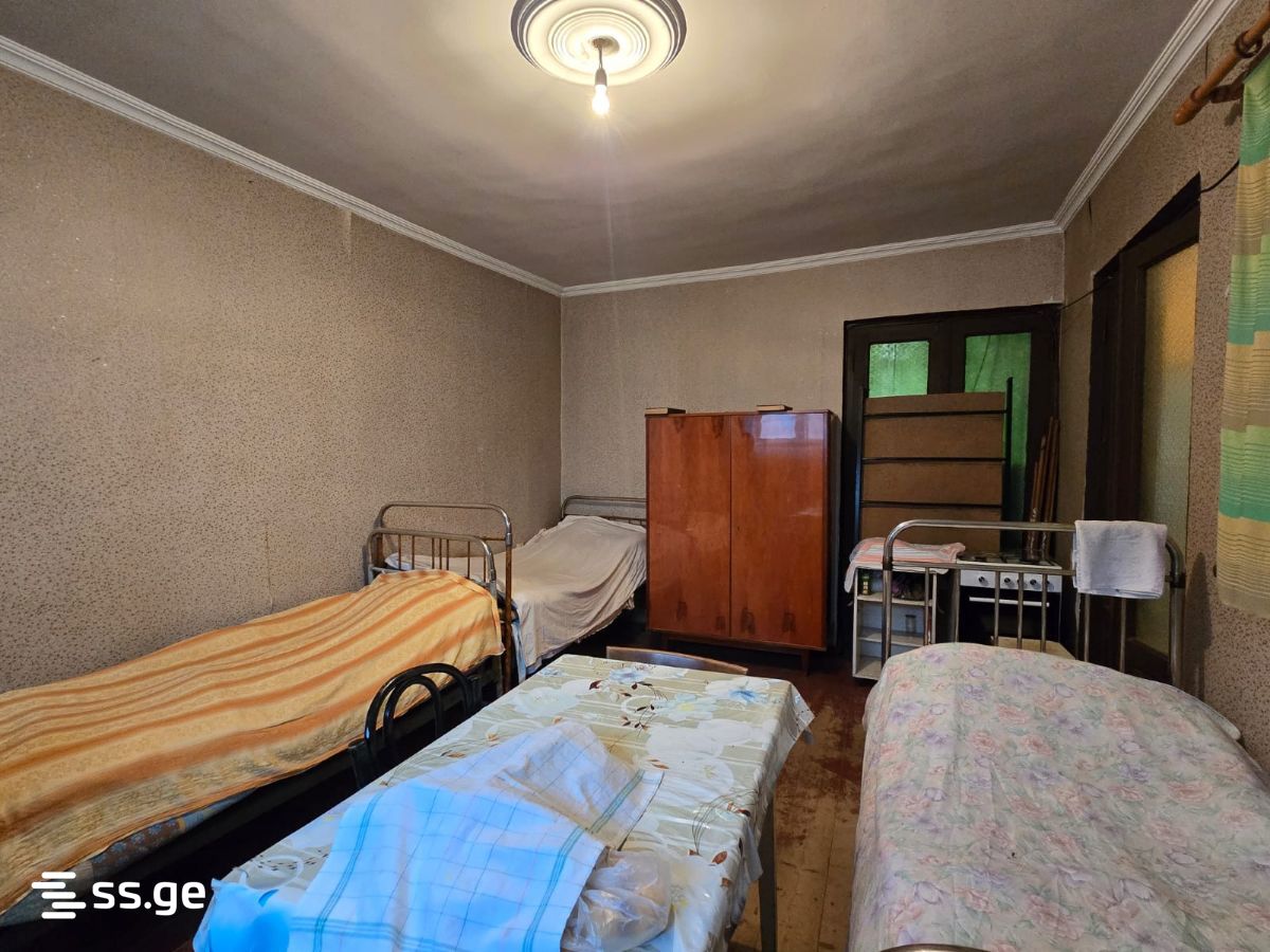 5 Room Private House For Sale view 4