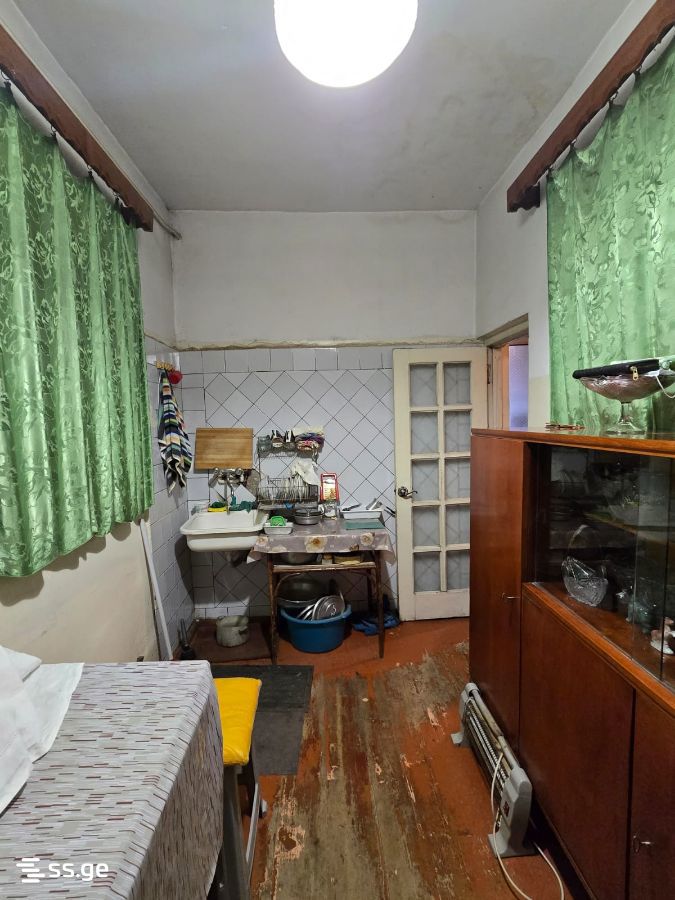 5 Room Private House For Sale view 6
