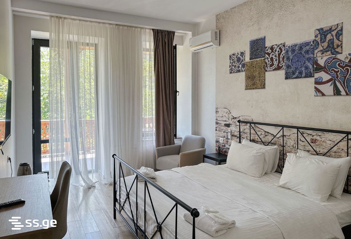 10 Room Hotel For Sale view 10