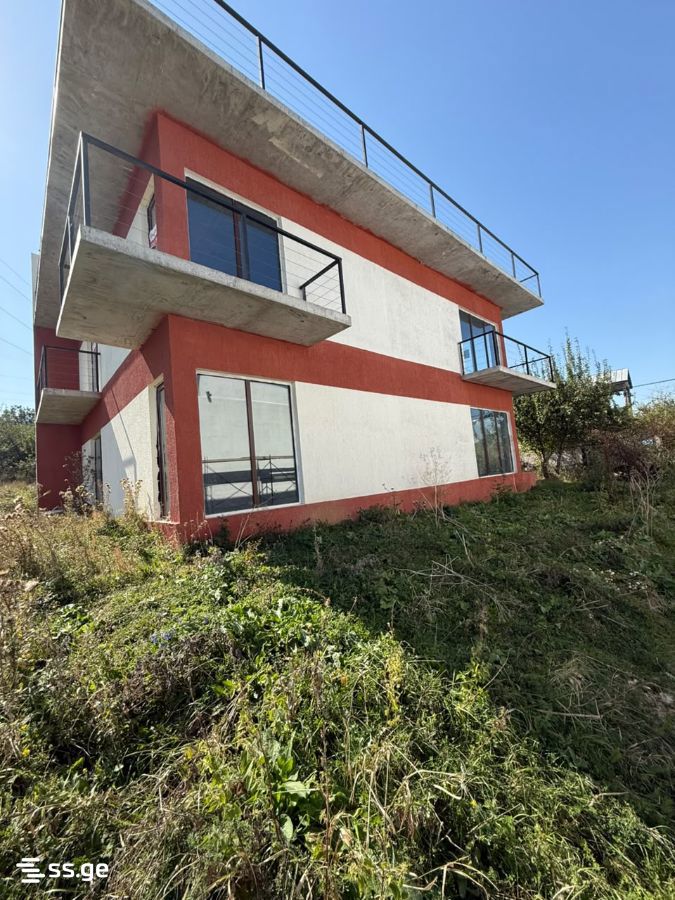 5 Room Summer Cottage For Sale view 3