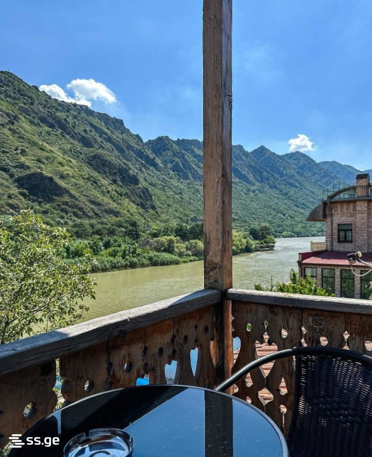 10 Room Hotel For Sale view 8