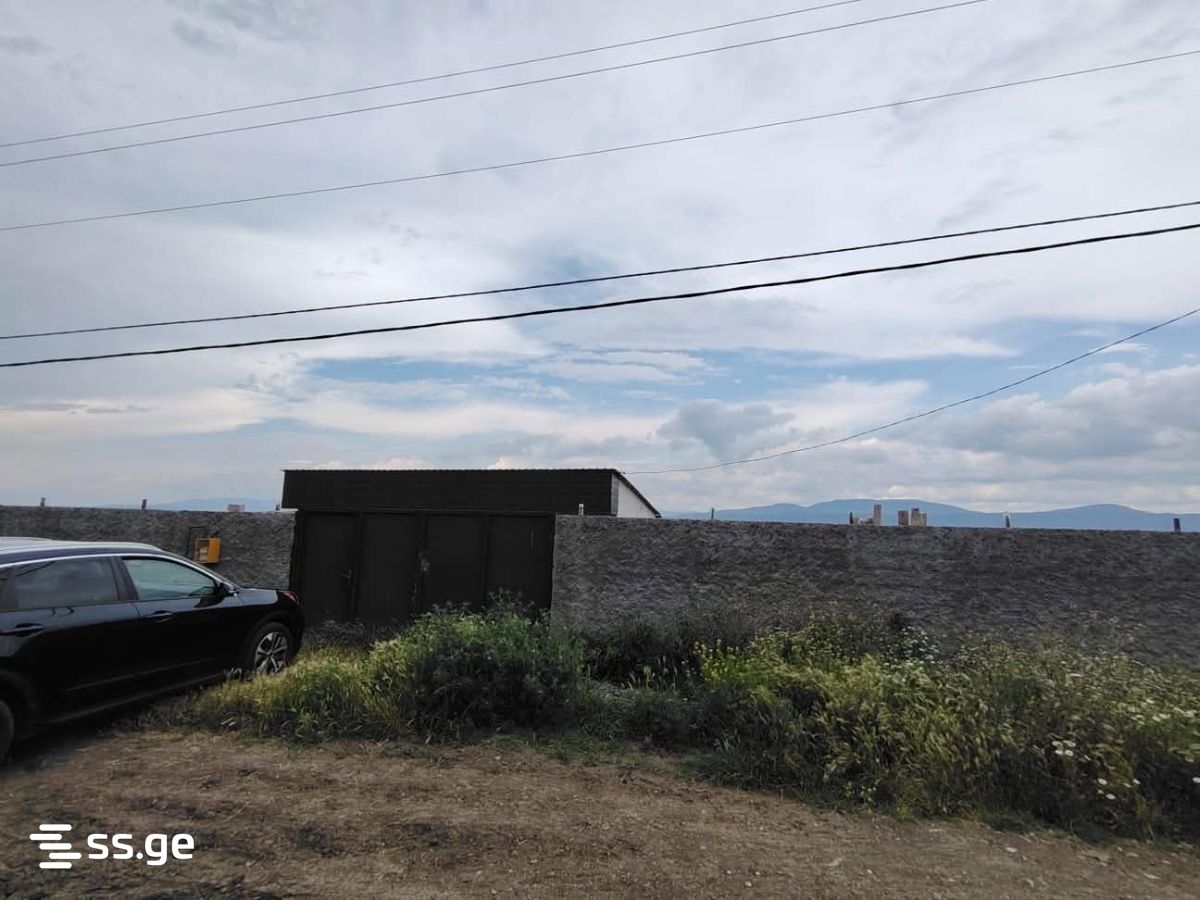 3 Room Private House For Sale view 2