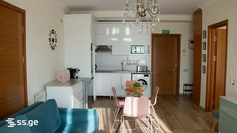 2 Room Flat For Rent. Makhindjauri view 3