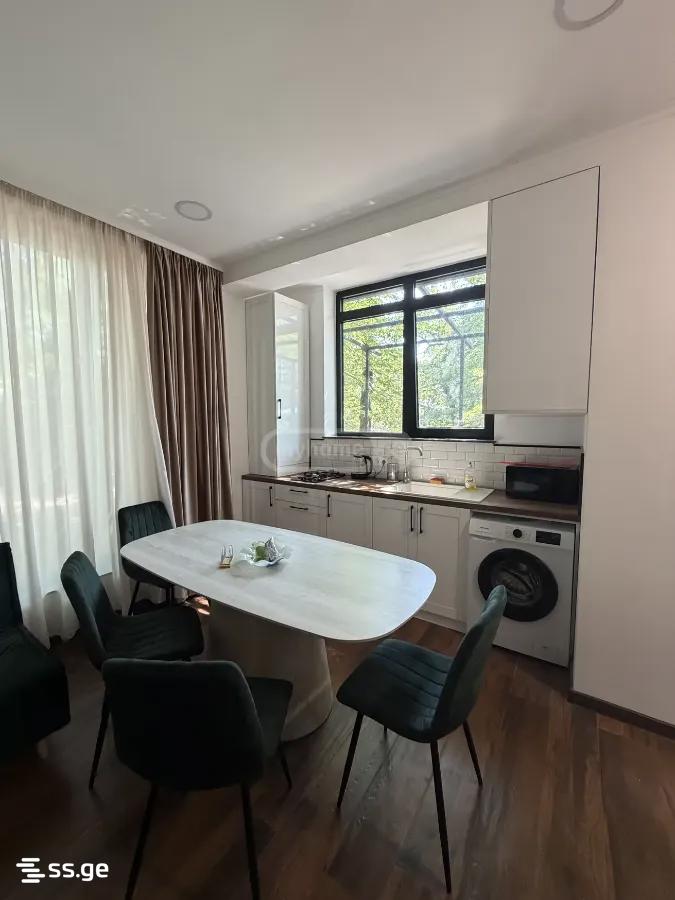 3 Room Summer Cottage For Rent. Saburtalo view 4