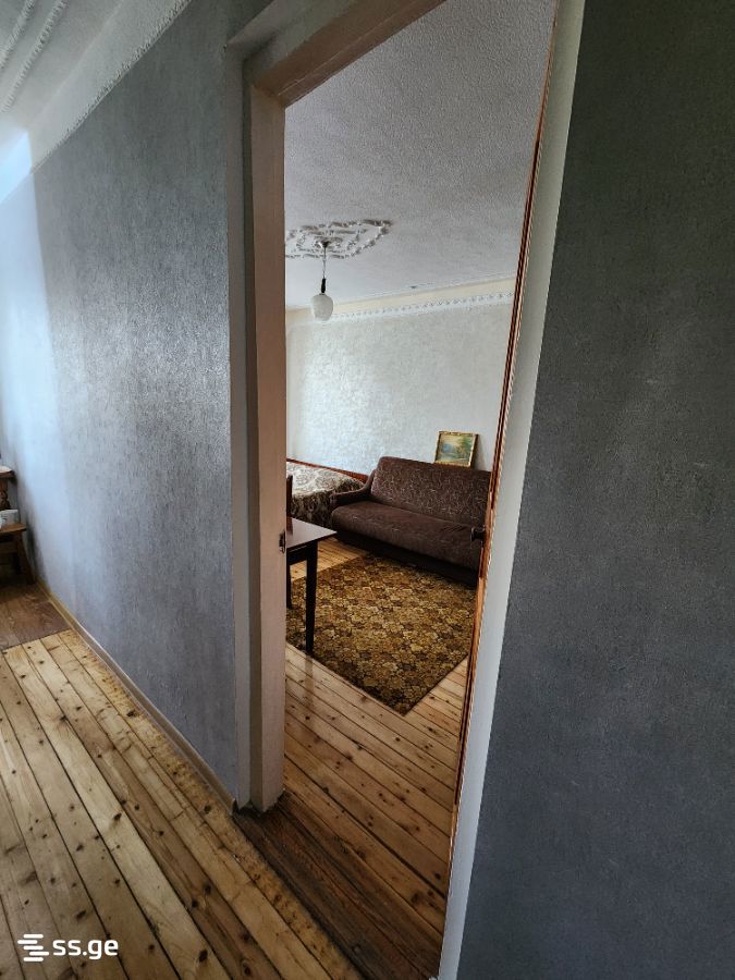 1 Room Flat For Rent. Samtredia view 3