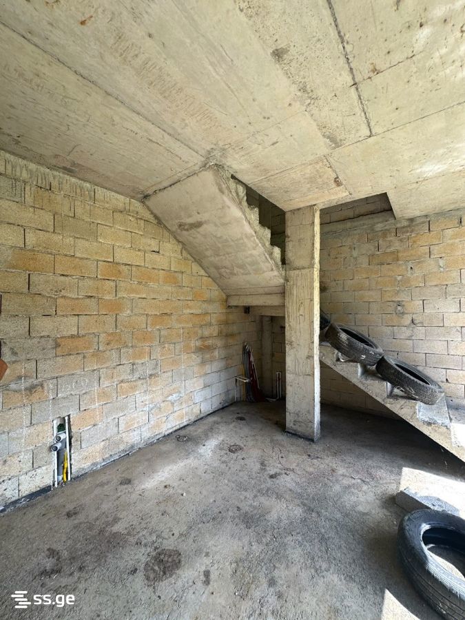 6 Room Private House For Sale view 6