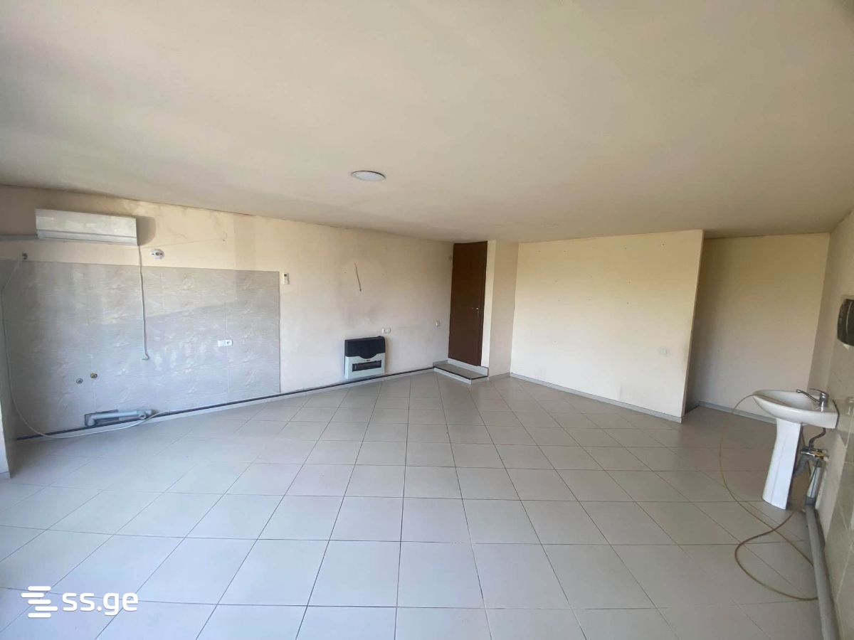 Commercial Space For Rent. Telavi view 2