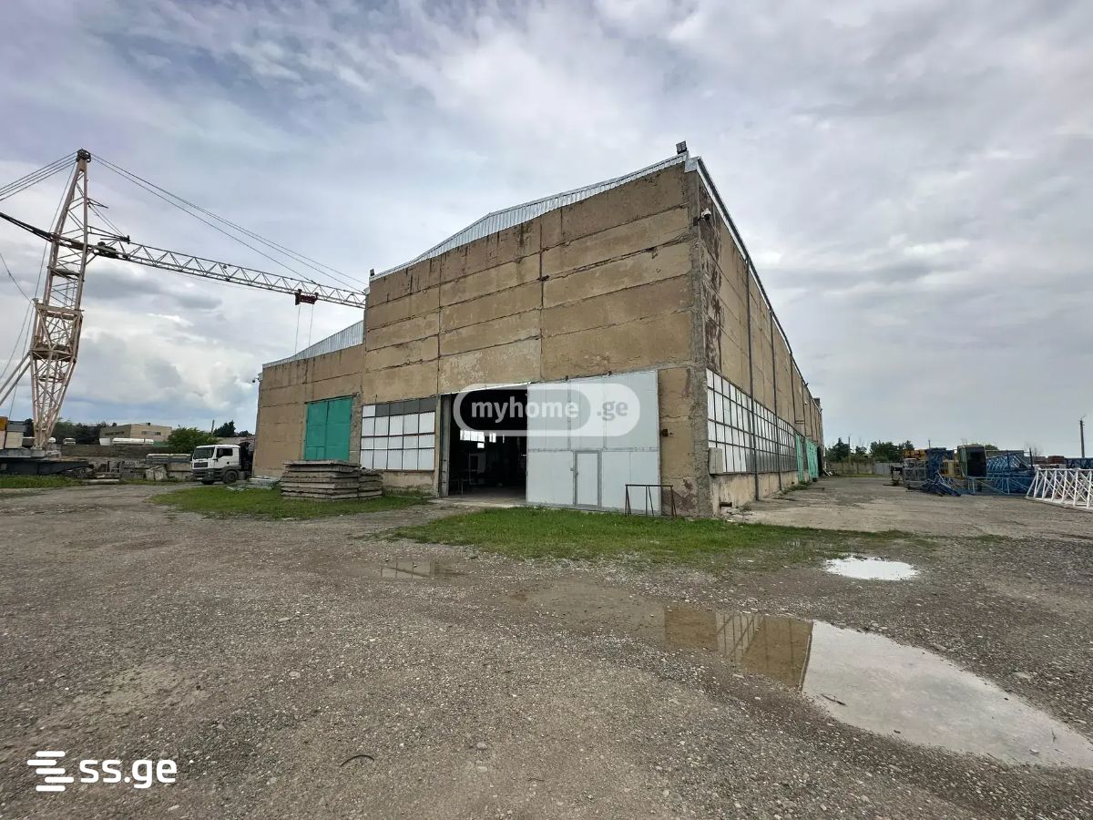 Store-Industrial Property For Rent. Didi Lilo view 1