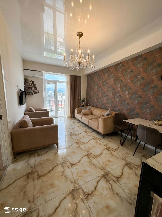 3 Room Flat For Sale view 1