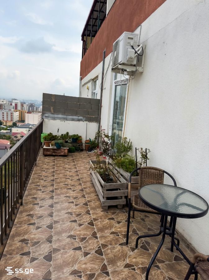 3 Room Flat For Sale view 8